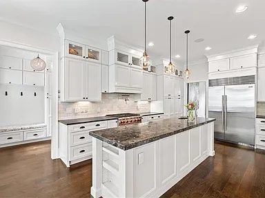 5-Bedroom Single-Family Home for Sale in Atlanta, GA – 3 Old Paces Pl NW – $2,595,000 - photo 3