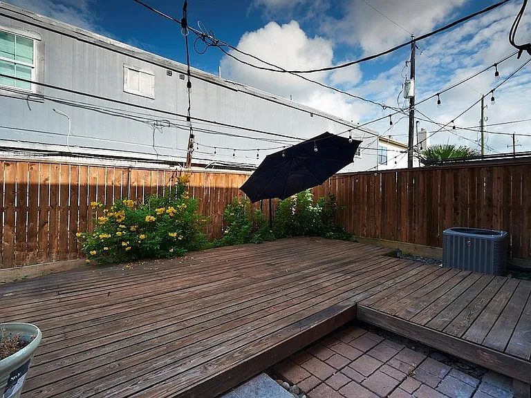 Nhà bán 4 phòng ngủ tại Houston, TX - $345,000 - ảnh 10