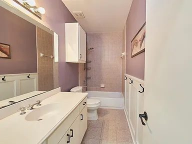 Nhà bán 4 phòng ngủ tại Houston, TX - $345,000 - ảnh 6