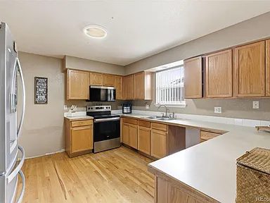 6-Bedroom Single-Family Home for Sale in Denver, CO – 4307 Durham Court – $575,000 - photo 4