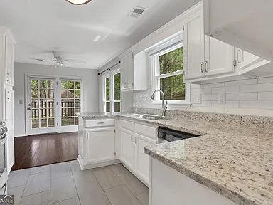 3-Bedroom Single-Family Home for Sale in Johns Creek, GA – 4655 Hampton Square Dr – $505,000 - photo 6