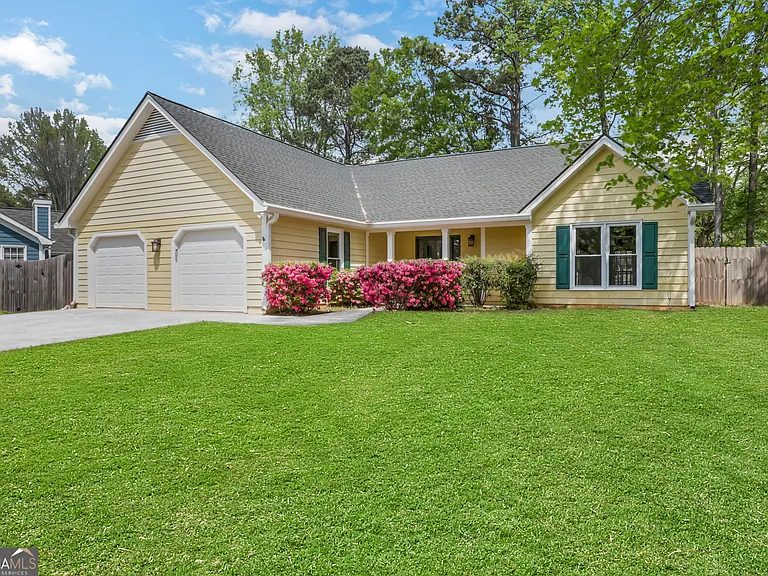 Nhà bán 3 phòng ngủ tại Johns Creek, GA - $505,000