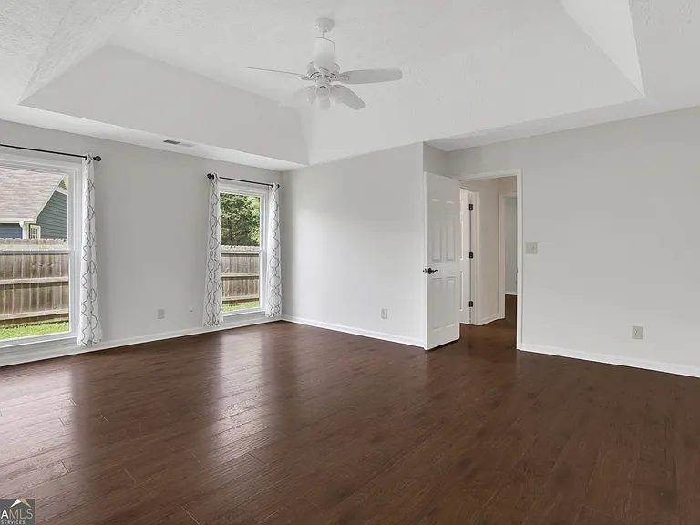 3-Bedroom Single-Family Home for Sale in Johns Creek, GA – 4655 Hampton Square Dr – $505,000 - photo 8