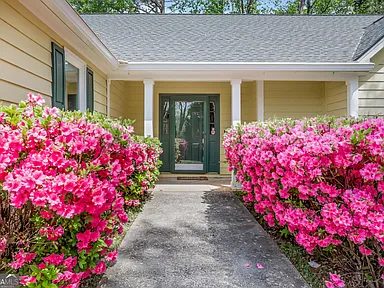 3-Bedroom Single-Family Home for Sale in Johns Creek, GA – 4655 Hampton Square Dr – $505,000 - photo 2