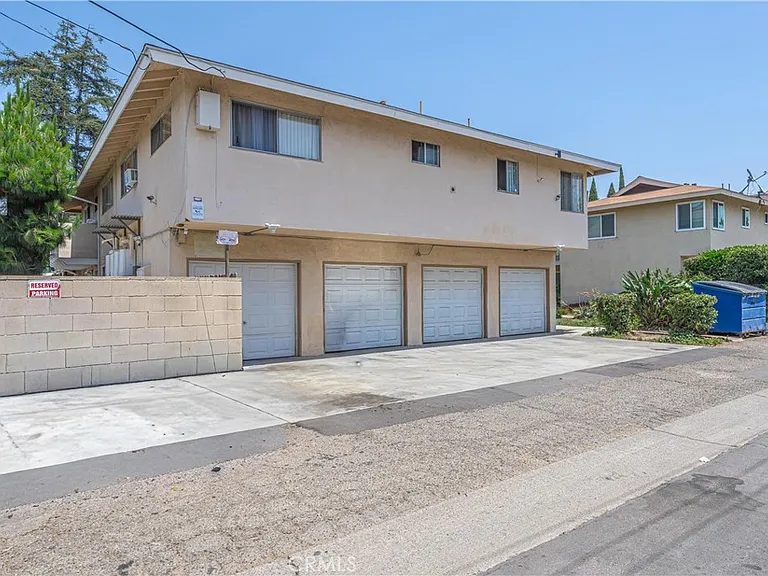 Nhà bán 8 phòng ngủ tại Anaheim, CA - $1,475,000 - ảnh 3