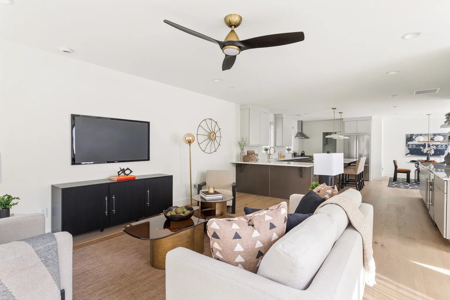 Nhà bán 3 phòng ngủ tại Atlanta, GA - $1,095,000 - ảnh 3