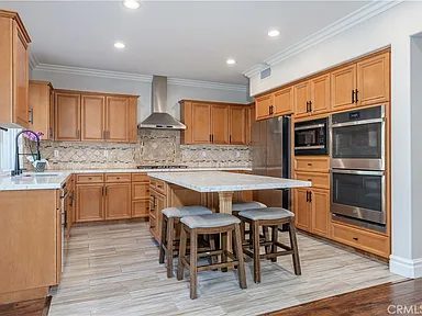 Nhà bán 5 phòng ngủ tại Huntington Beach, CA - $2,549,000 - ảnh 3