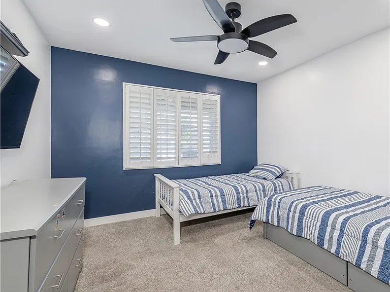 4-Bedroom Multifamily Property for Sale in Anaheim, CA – 824 S Dune St – $1,750,000 - photo 7