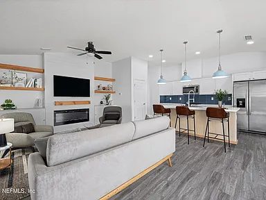 Nhà bán 3 phòng ngủ tại Jacksonville, FL - $349,999 - ảnh 2