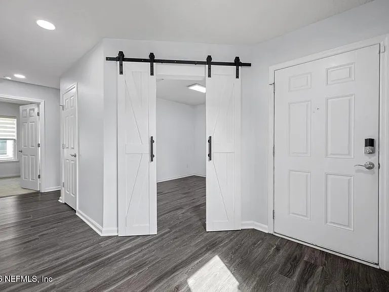 Nhà bán 3 phòng ngủ tại Jacksonville, FL - $349,999 - ảnh 4