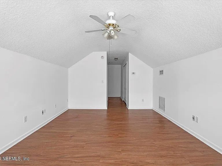 4-Bedroom Single-Family Home for Sale in Jacksonville, FL – 8871 CANOPY OAKS Drive – $499,000 - photo 11