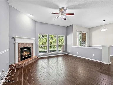 4-Bedroom Single-Family Home for Sale in Jacksonville, FL – 8871 CANOPY OAKS Drive – $499,000 - photo 4
