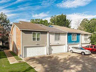 Nhà bán 3 phòng ngủ tại Baton Rouge, LA - $165,000
