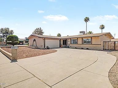 Nhà bán 3 phòng ngủ tại Glendale, AZ - $419,900