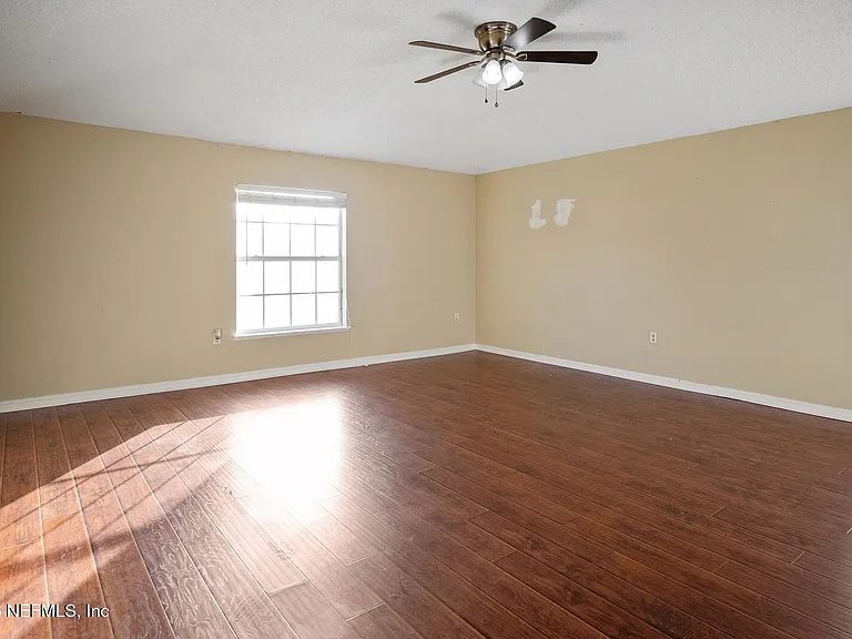 Nhà bán 4 phòng ngủ tại Jacksonville, FL - $329,000 - ảnh 5