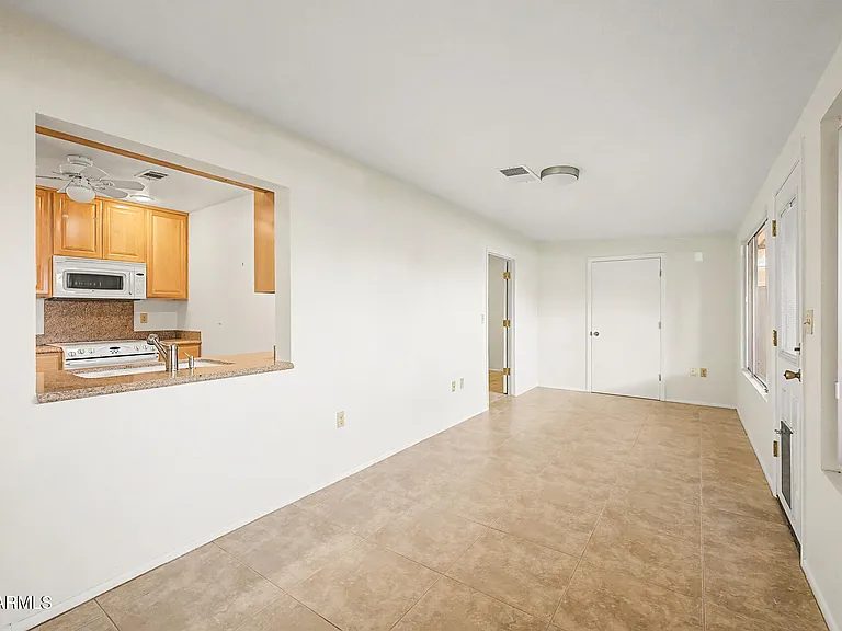 Nhà bán 3 phòng ngủ tại Sun City, AZ - $225,000 - ảnh 3