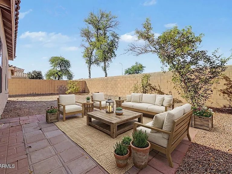 3-Bedroom Single-Family Home for Sale in Chandler, AZ – 1368 S WAGON WHEEL Court – $415,000 - photo 10