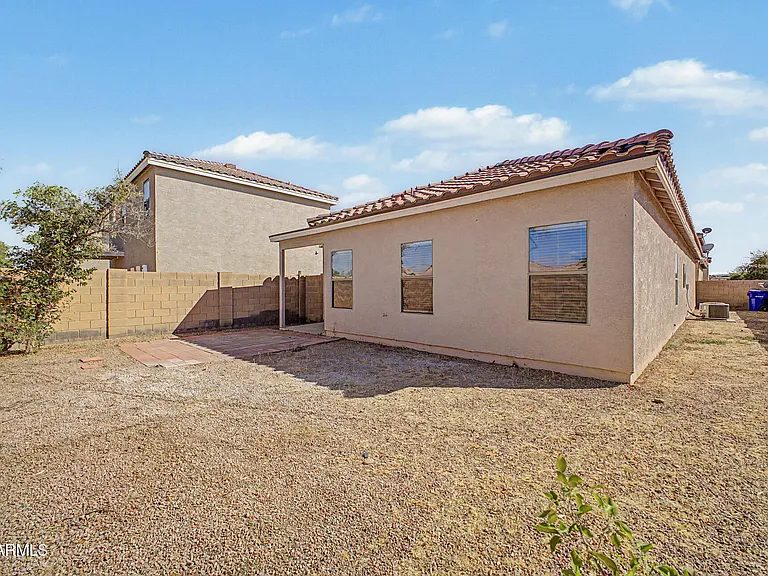 3-Bedroom Single-Family Home for Sale in Chandler, AZ – 1368 S WAGON WHEEL Court – $415,000 - photo 11
