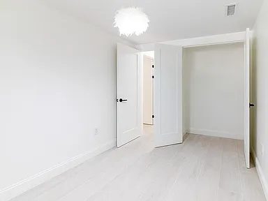 Nhà bán 5 phòng ngủ tại Brooklyn, NY - $1,899,000 - ảnh 7
