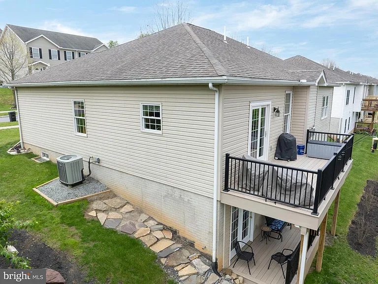 3-Bedroom Condo for Sale in Bellefonte, PA – 143 Jonathan Ln – $410,000 - photo 11