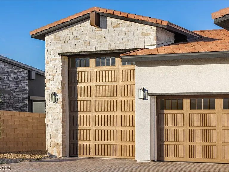 Nhà bán 4 phòng ngủ tại Las Vegas, NV - $3,400,000 - ảnh 7