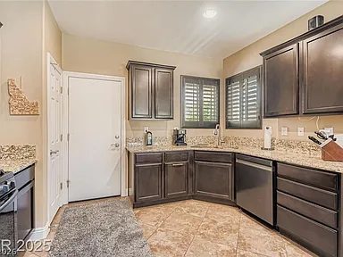 Nhà bán 2 phòng ngủ tại Las Vegas, NV - $395,000 - ảnh 7