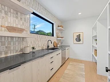 6-Bedroom Single-Family Home for Sale in Millcreek, UT – 2215 E 3205 S – $1,574,000 - photo 8