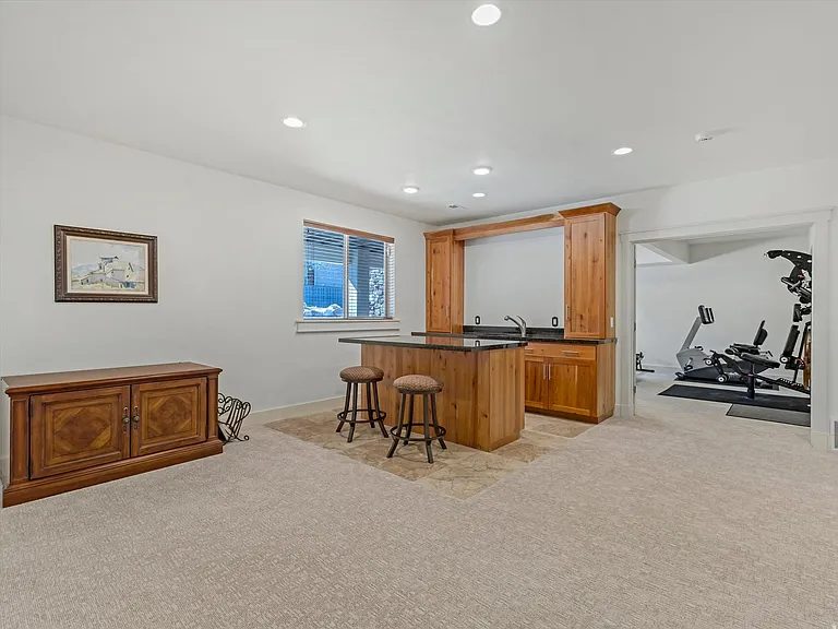 6-Bedroom Single-Family Home for Sale in Holladay, UT – 1932 E Charleston Ln – $1,975,000 - photo 18