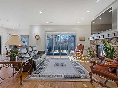 6-Bedroom Single-Family Home for Sale in Holladay, UT – 1932 E Charleston Ln – $1,975,000 - photo 8