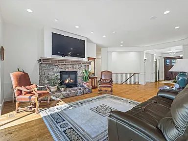 6-Bedroom Single-Family Home for Sale in Holladay, UT – 1932 E Charleston Ln – $1,975,000 - photo 6