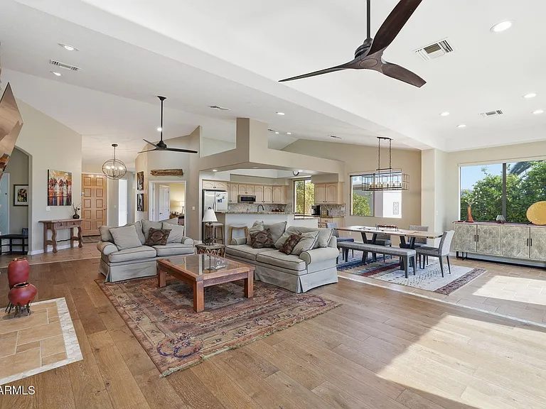 Nhà bán 3 phòng ngủ tại Rio Verde, AZ - $765,000 - ảnh 2
