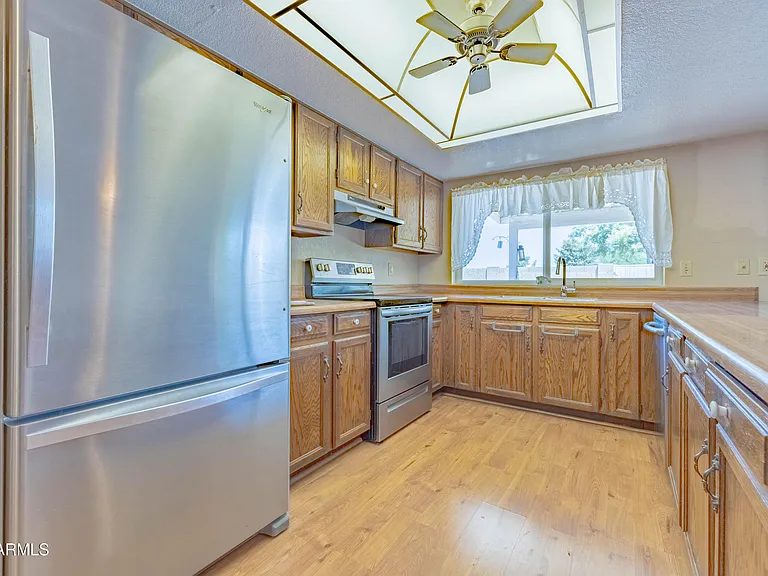 Nhà bán 4 phòng ngủ tại Chandler, AZ - $550,000 - ảnh 6