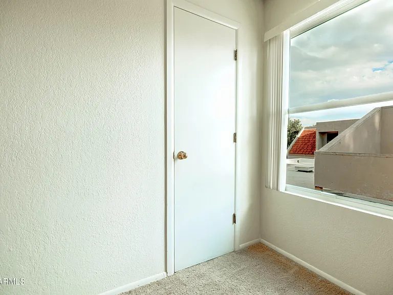 2-Bedroom Townhome for Sale in Mesa, AZ – 1342 W EMERALD Avenue #339 – $265,000 - photo 10