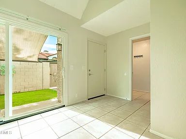 2-Bedroom Townhome for Sale in Mesa, AZ – 1342 W EMERALD Avenue #339 – $265,000 - photo 2