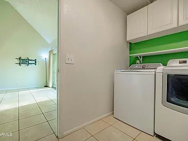 2-Bedroom Townhome for Sale in Mesa, AZ – 1342 W EMERALD Avenue #339 – $265,000 - photo 4