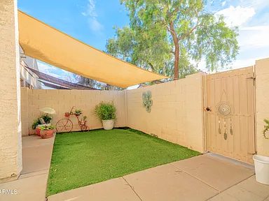 2-Bedroom Townhome for Sale in Mesa, AZ – 1342 W EMERALD Avenue #339 – $265,000 - photo 14