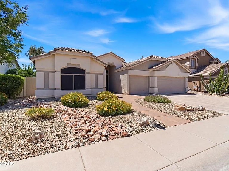 3-Bedroom Single-Family Home for Sale in Glendale, AZ – 7001 W LONE CACTUS Drive – $600,000 - photo 16