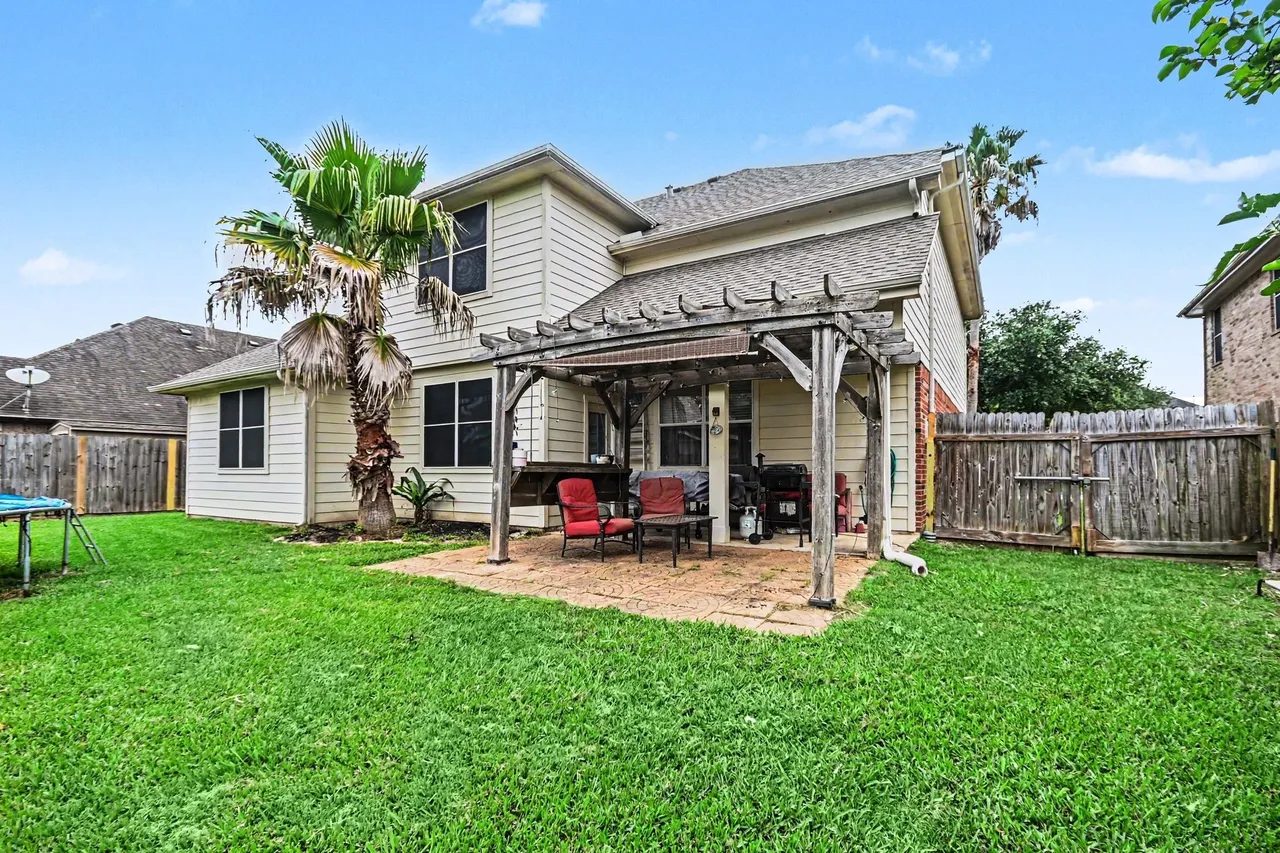 Nhà bán 4 phòng ngủ tại Dickinson, TX - $385,000 - ảnh 10