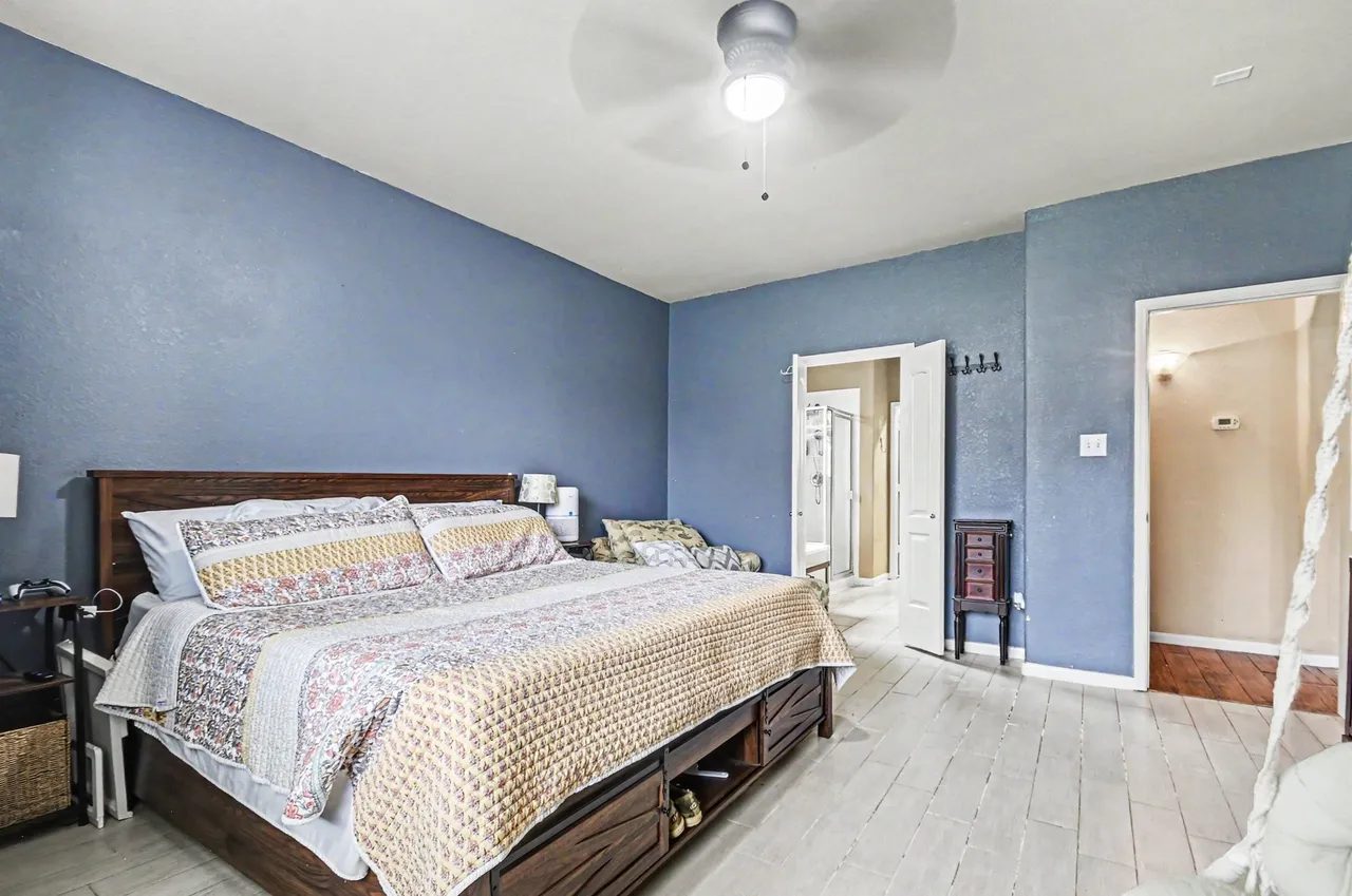 Nhà bán 4 phòng ngủ tại Dickinson, TX - $385,000 - ảnh 7