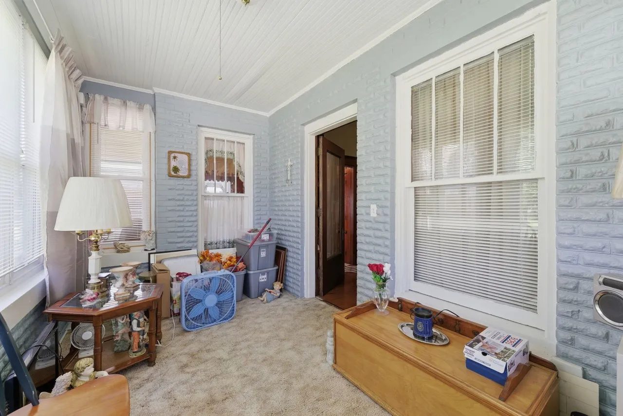 1-Bedroom Single-Family Home for Sale in Aledo, IL – 504 SE 4th Ave – $134,000 - photo 8