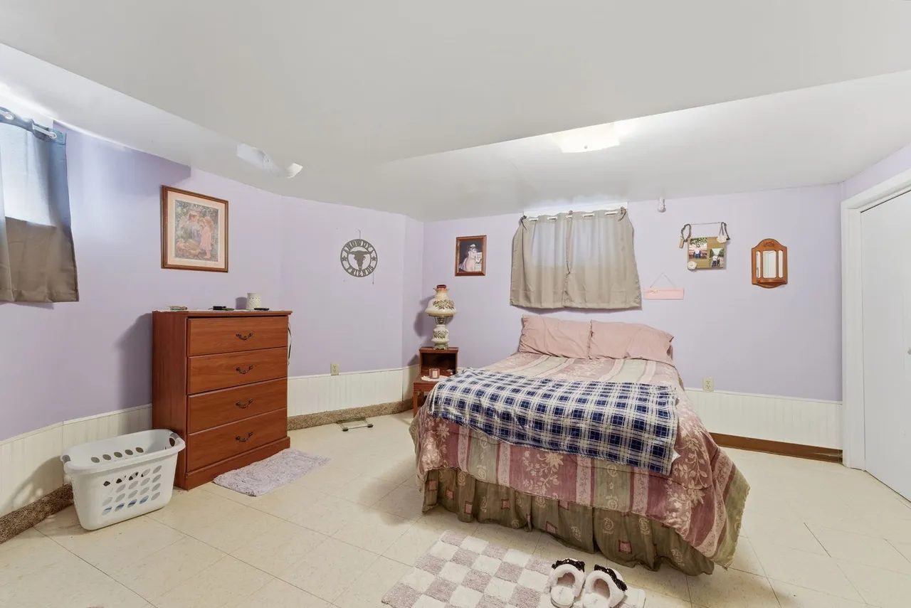 1-Bedroom Single-Family Home for Sale in Aledo, IL – 504 SE 4th Ave – $134,000 - photo 9