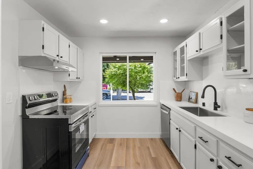 3-Bedroom Single-Family Home for Sale in San Jose, CA – 4435 Concerto Dr – $998,000 - photo 4