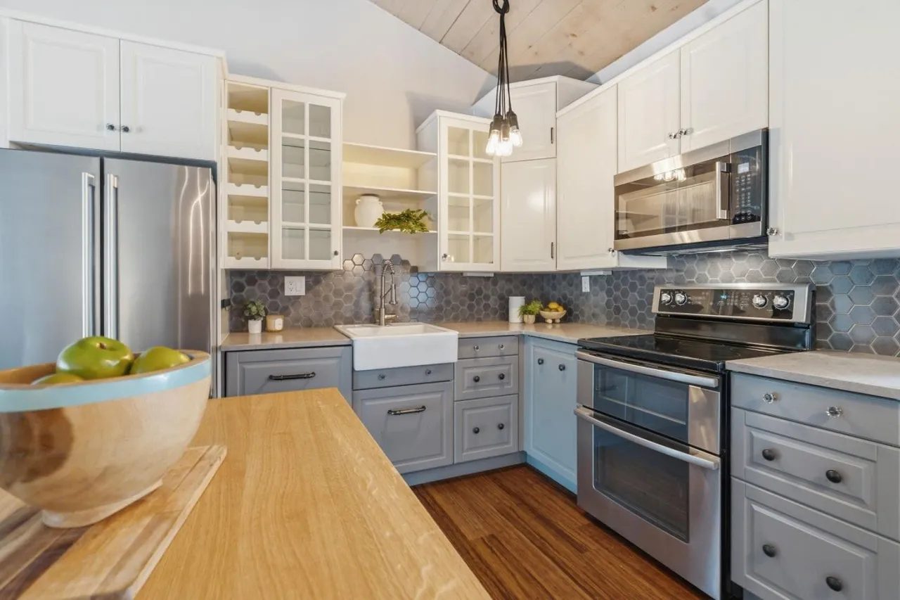 2-Bedroom Townhome for Sale in Boulder Creek, CA – 101 Culligan Ct – $585,000 - photo 2