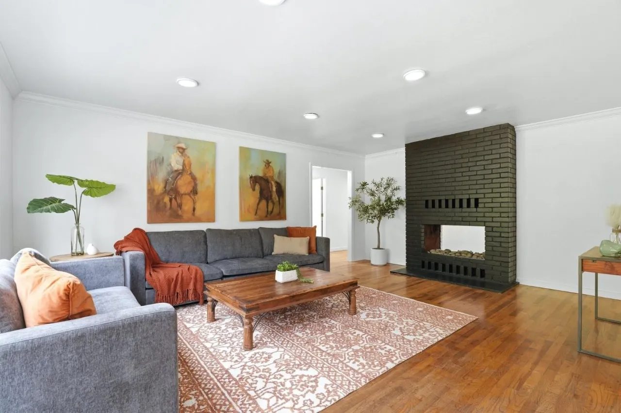 3-Bedroom Single-Family Home for Sale in Salinas, CA – 49 Frisch Rd – $999,000 - photo 4