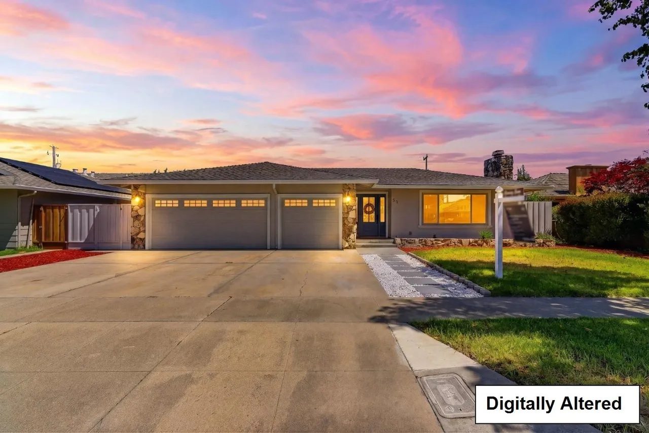 Nhà bán 4 phòng ngủ tại Salinas, CA - $999,000