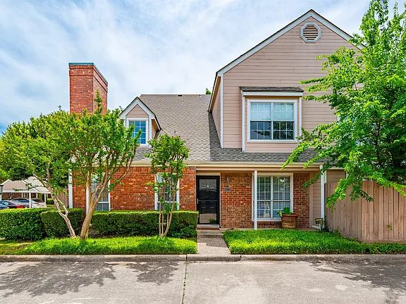 Nhà bán 2 phòng ngủ tại Dallas, TX - $314,000