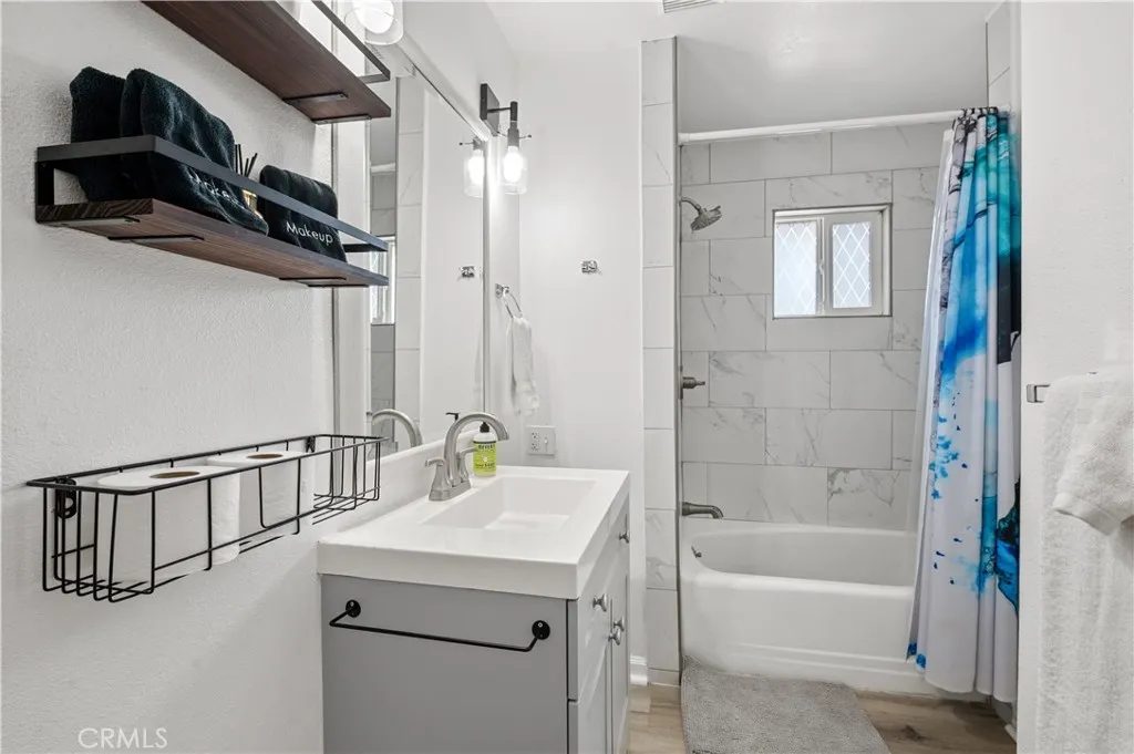 Nhà bán 5 phòng ngủ tại Fresno, CA - $619,000 - ảnh 10