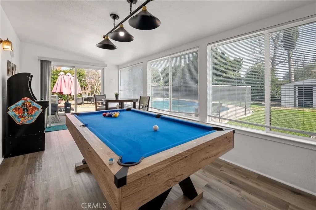 Nhà bán 5 phòng ngủ tại Fresno, CA - $619,000 - ảnh 8