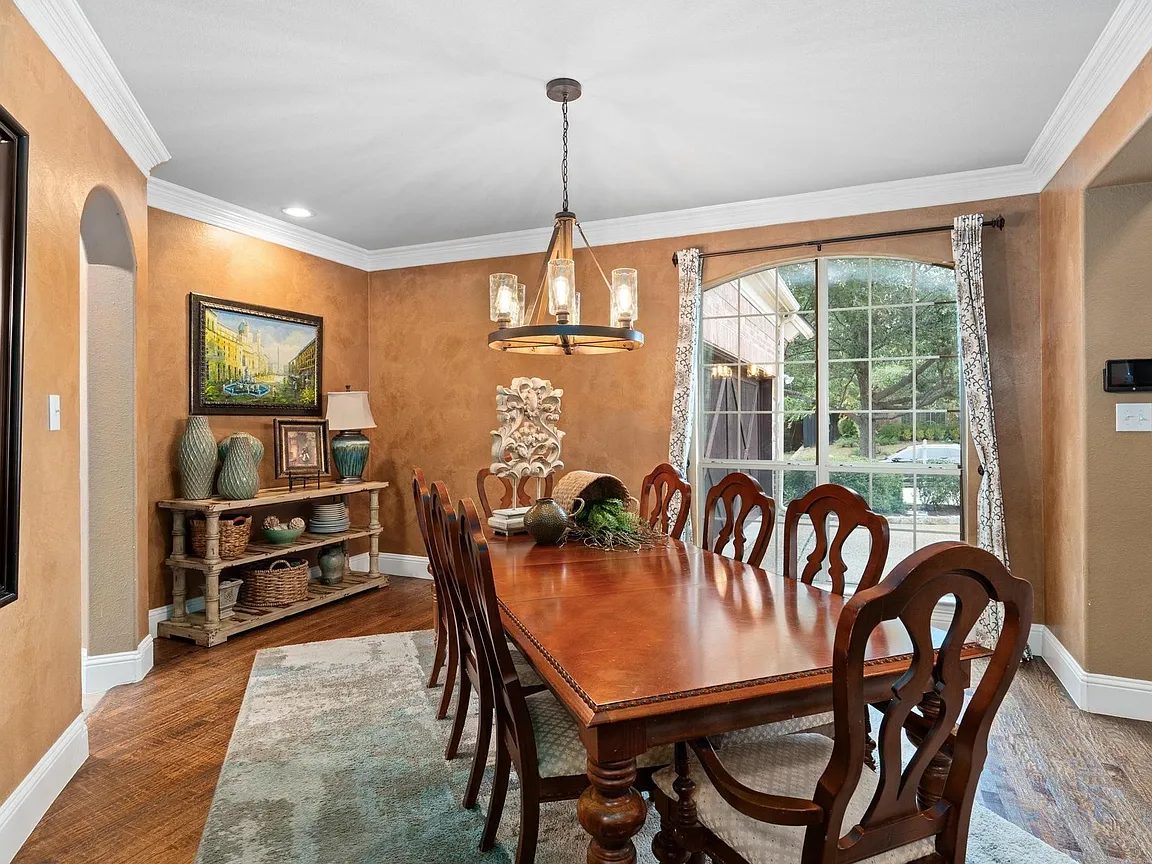 4-Bedroom Single-Family Home for Sale in Allen, TX – 1531 Evanvale Dr – $798,500 - photo 2