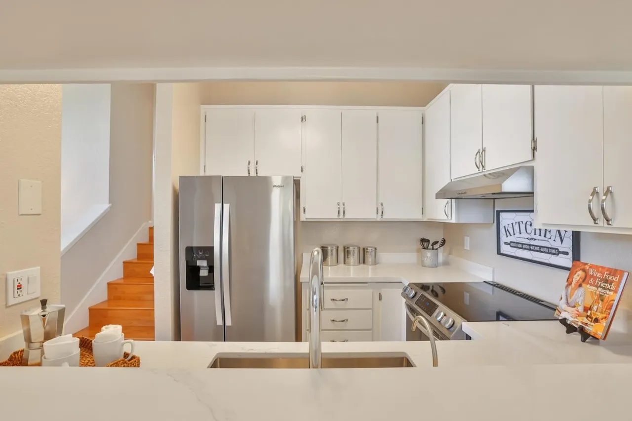 1-Bedroom Condo for Sale in San Jose, CA – 480 Coyote Creek Cir – $439,800 - photo 5